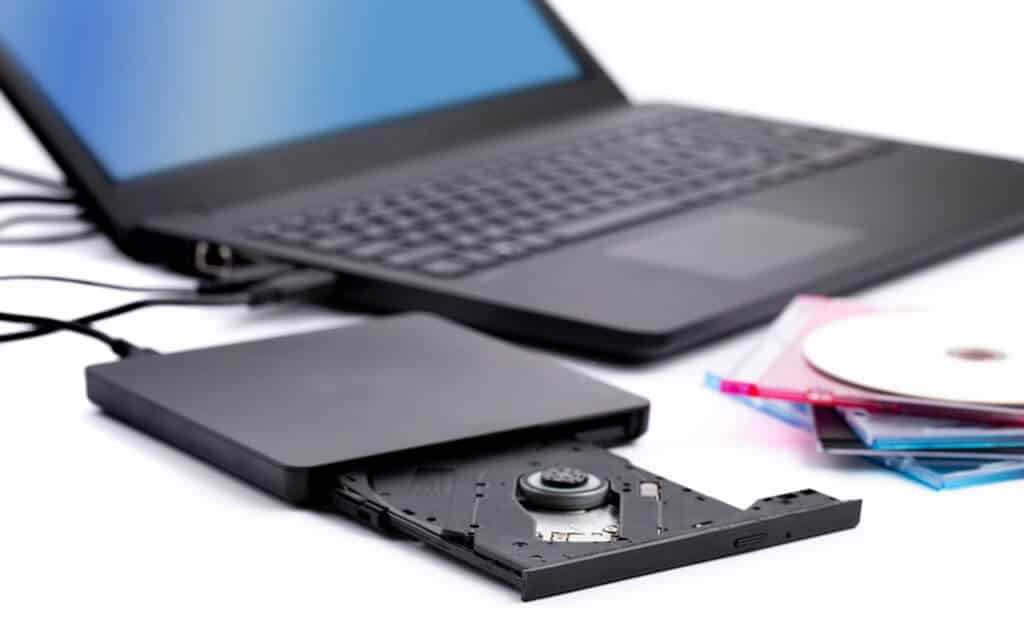 How To Use An External DVD Drive On Laptop