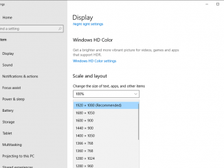 How to check laptop resolution